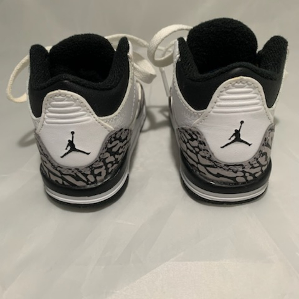 Retro Jordan 3 - Picture 4 of 10